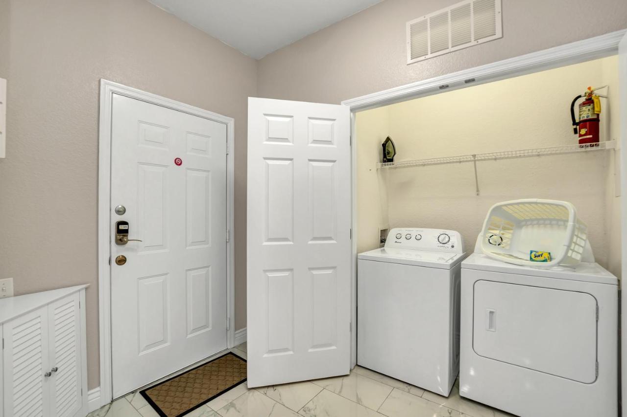 7664 Comrow Street #104 Daire Orlando Dış mekan fotoğraf